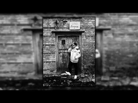 Max Kolo - I nie zmienia się nic...? (prod.NVRC-O-HOLICS)