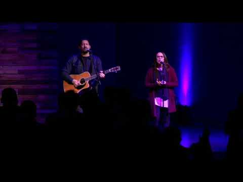 Jonathan & Sarah Jerez • Mi esperanza está en Jesús / Nuestro Dios / Nombre sobre todo / Santo