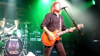 Y&amp;T - I Keep On Believing