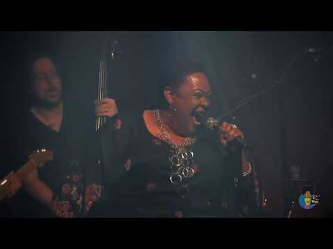 Lady Alma - "Let It Fall / It's House Music" LIVE in Philly