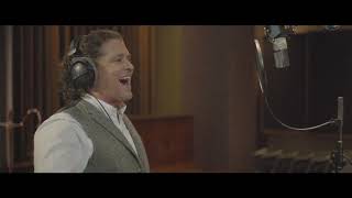 Carlos Vives con Lolita Flores - La Casa En El Aire