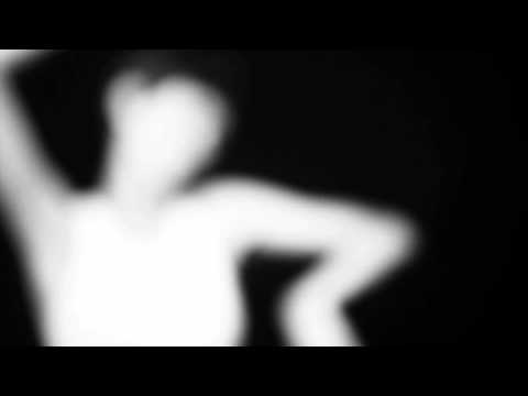 Vuvuvultures - Arty Party (Official Video)