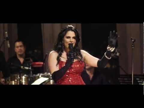 Besos de Fuego - Melany Ruiz