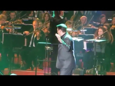 Tony Hadley, Suspicious Mind, live at MaxProms 2015