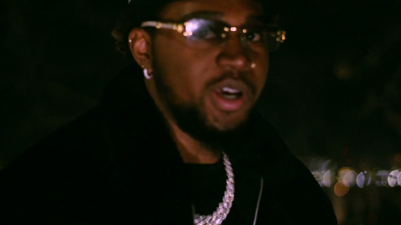 Miniature clip 2