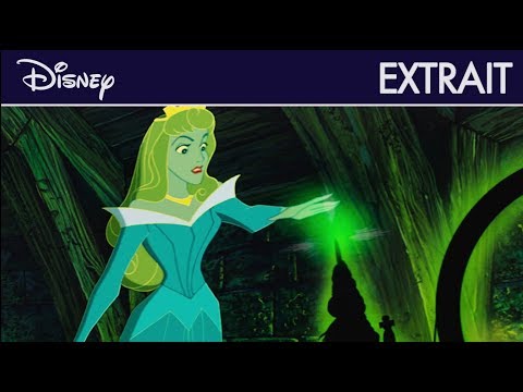La Belle au Bois Dormant - Extrait : Aurore touche le fuseau | Disney