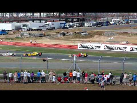GP2 First Race First Lap Silverstone 2010.MOV