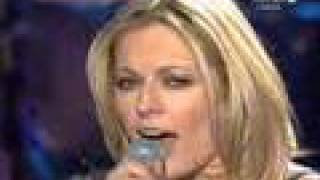 Anna Maria Jopek and Pat Metheny - This is not America