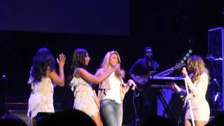 Toni Braxton - Family Moment/ I Love Me Some Him (live in Brooklyn)