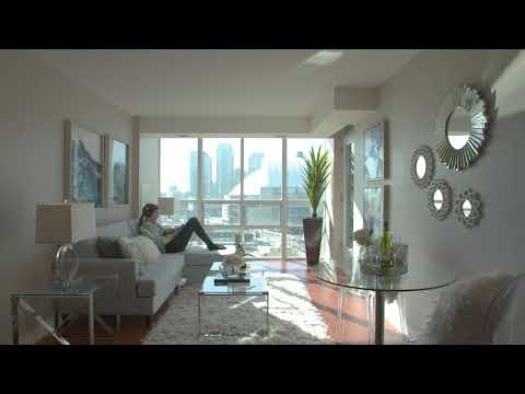 51 Lower Simcoe #1712