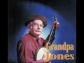 Grandpa Jones - Falling Leaves 