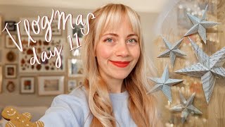 DIY  Book Page Christmas Stars & a Magical Fort (Lots of Laughter I broke our TV) 🎄❤️✨VLOGMAS DAY 11