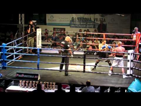 Ivan Godor vs  Milan Bitto - YoungBlood Hodonín 21.6.2014