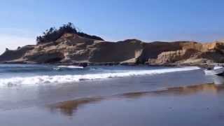 preview picture of video 'dories & whales at Cape Kiwanda'