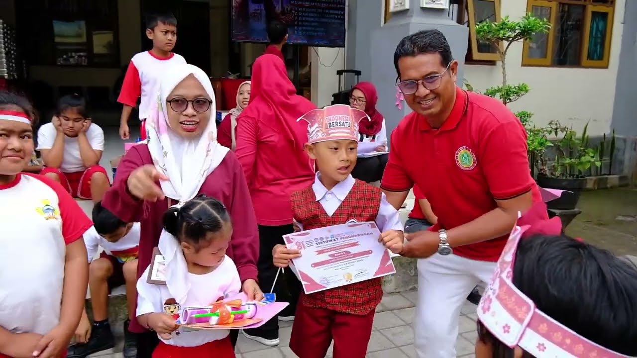 16:02 Perayaan HUT Kemerdekaan RI ke-81 di SLBN 1 Bangli