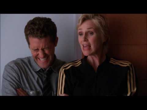 Glee - Will and Sue order Beiste pizzas 2x01
