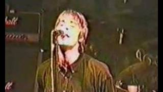 Oasis - The Quiet Ones