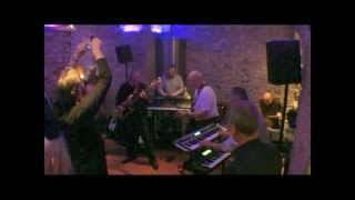 Flaming Bess LIVE -- Mythos -- 2-2011 Konzertmitschnitt