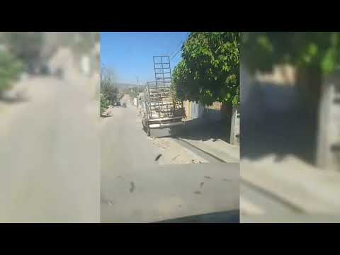 Camionete Estacionada em Cima da Calçada Atrapalhando a Empresa a Faze