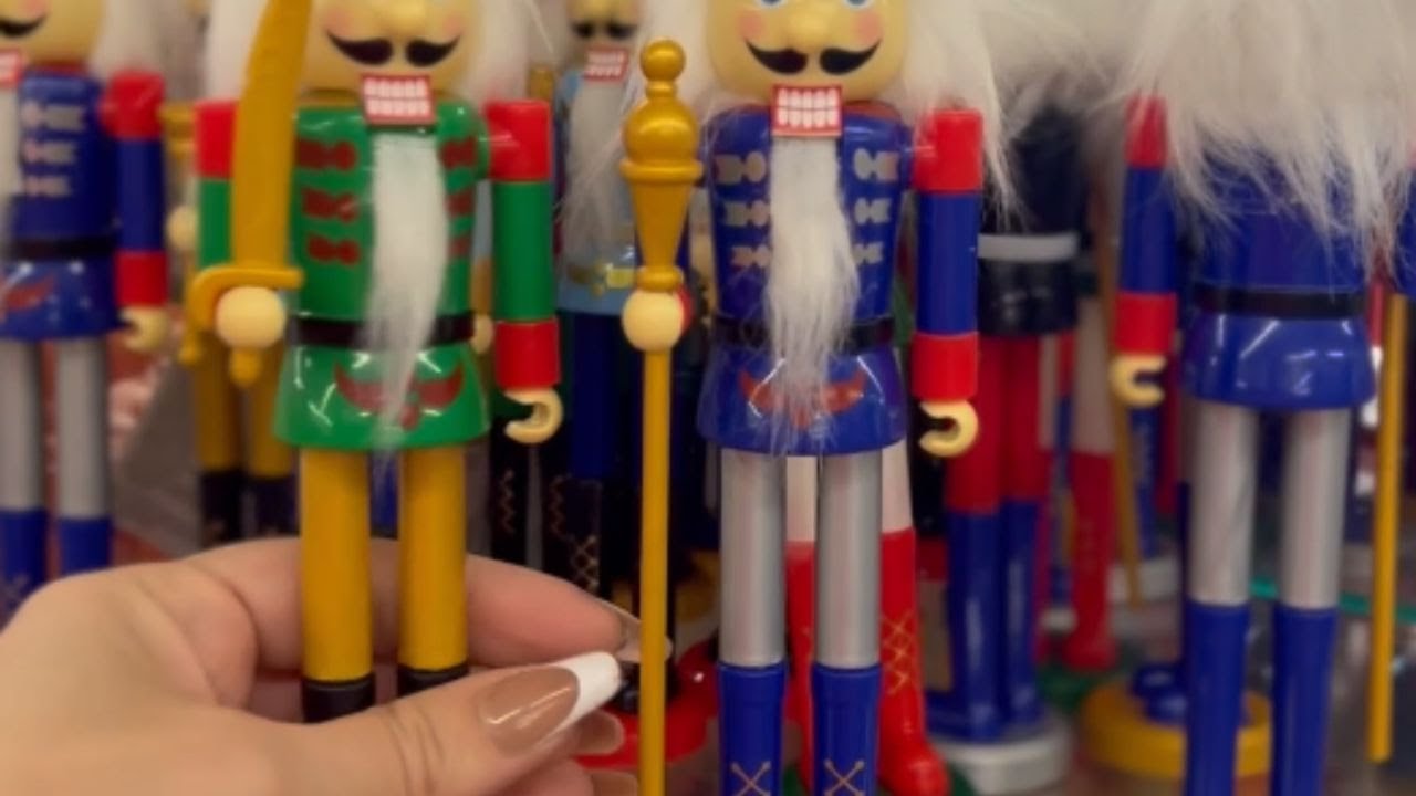 DIY maestro reveals how she saved over $20 on Christmas-themed Gold Nutcracker || WooGlobe