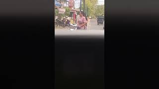 Download lagu Tante Montok mp3