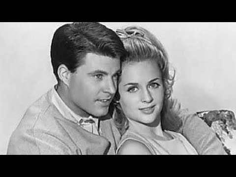 Ozzie Nelson Hid Kristin Harmon's Pregnancy And Pretended His Grand Daughter Was Born Prematurely