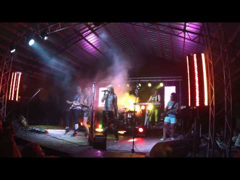 Members Only Singing to Tracy Boyce