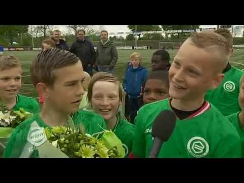 FC Groningen D2 kampioen!