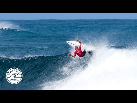 Kelly Slater Scores 9 at the Hawaiian Pro 2016