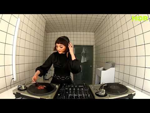 Jamaica Suk / April 23 / 5pm-6pm