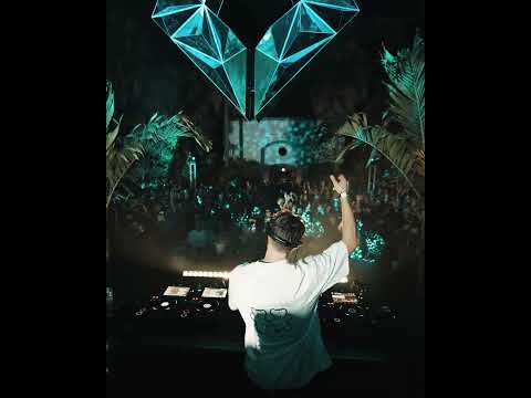 M83 - Amnesia (YOTTO Remix) [Unreleased] Live @ Miami Music Week 🌴🌚