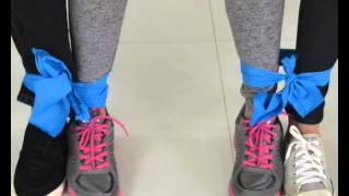 TEAM BUILDING GAME - HULA HOOPS POOL RELAY