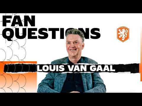 📲 LOUIS VAN GAAL answers FAN QUESTIONS | 'Hij is het grootste talent dat ik ooit coachte' 💫