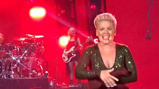 Pink (with Willow) - Raise Your Glass + Blow Me + Can We Pretend - LIVE in Frankfurt 22.07.2019