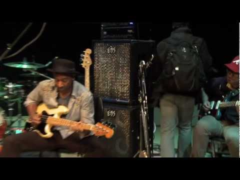 Marcus Miller in rehearsal for spring tour 2012