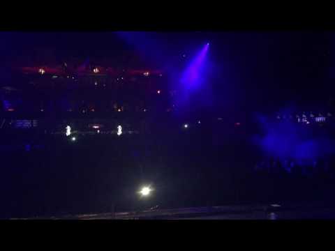 Carl Cox plays 'Fabio Neural - Sickboy' @ Fabrik in Madrid