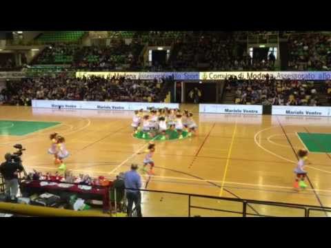 Pattinaggio I Tre pagliacci Trofeo Mariele Ventre 2017