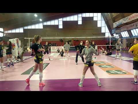 MONTECCHIO, RISCALDAMENTO PRE-GARA DELLE GUERRIERE DI ALBESE