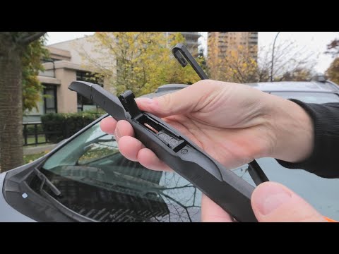 Toyota RAV4 (2013-2018): How To Replace Windshield Wiper Blades (Front And Rear).