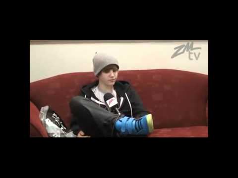 download lagu mp3 mp4 Justin Bieber Boner, download lagu Justin Bieber Boner gratis, unduh video klip Download Justin Bieber Boner Mp3 dan Mp4 Full Gratis