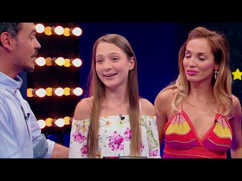 Francesca, o copilă recomandată de... familie: ”Tata este profesorul meu de muzică”