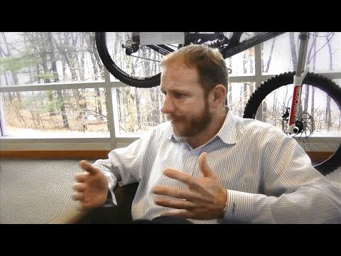 What's an App? What's an Extension in Creo?