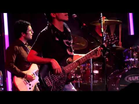 Dime si eres tu - EDGAR LIRA - En Vivo (HD)