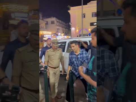 Akshay kumar spooted in Hazratganj Lucknow. #shorts #youtube #trending #viral