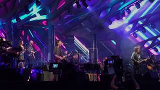 Ma Ma Ma Belle    Jeff Lynne&#39;s ELO   Wembley 2017  *LIVE* FRONT ROW  *4K HD*