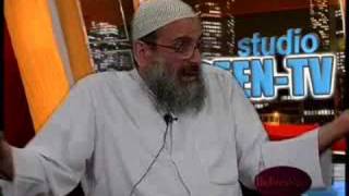 In this show, we get to talk with Shaykh Jalal Abualrub, who has taken the time to respond to the Pope regarding the false...