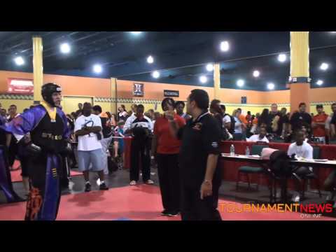 Troy Sexton vs Deandre Walker at the US Open 2011