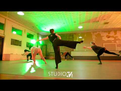 Contemporary with Hayden Turitto - Open Level Dance Class