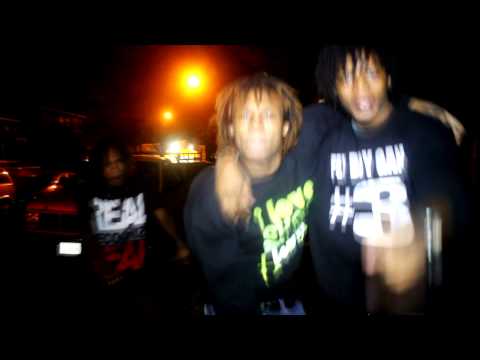 Lil Jay #00 @LiljeffSoinsane mollies shot by @onetrey_thereal edited @TRAGIDYY prod by Trey billz