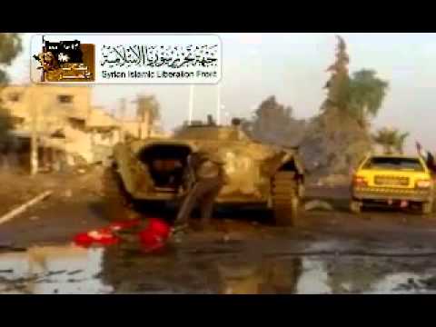 اغتنام عربة BMP من فرع الأمن السياسي بعد السيطرة عليه بمشاركة كتائب الأنصار في دير الزور